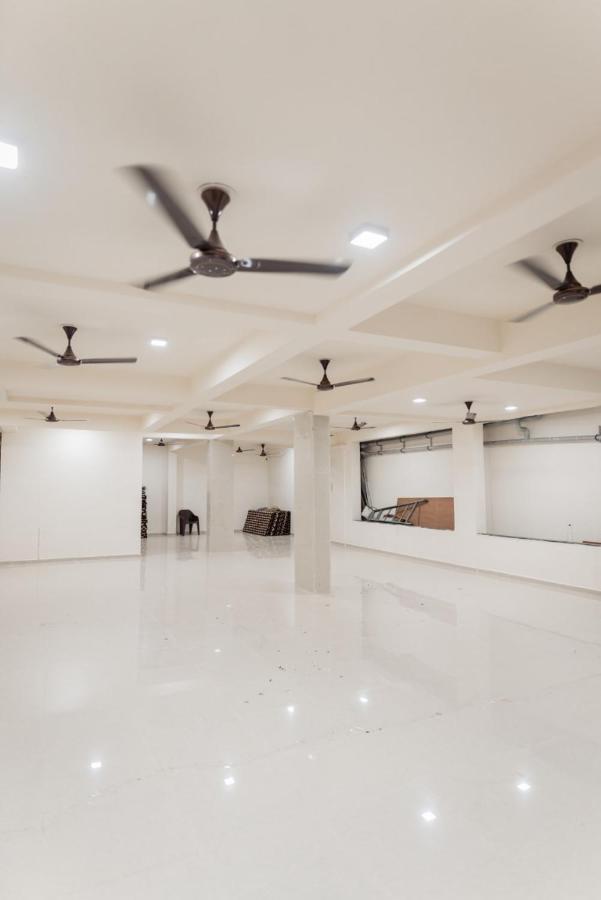 Hotel Ayodhya Virpur Exterior foto